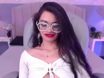 Freechat emerald_gh on Chaturbate