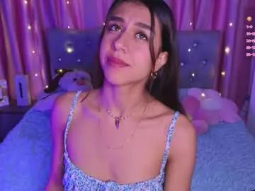 Freechat emiiscoot_1 on Chaturbate