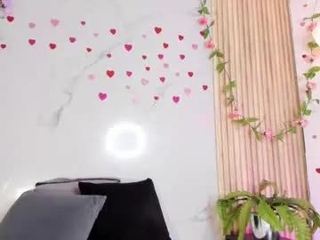 Freechat emmaclark_1 on Chaturbate