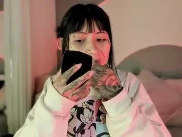 Freechat evangeline_bell on Chaturbate