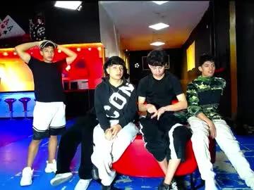 extrangers on Chaturbate