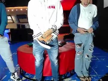 extrangers on Chaturbate