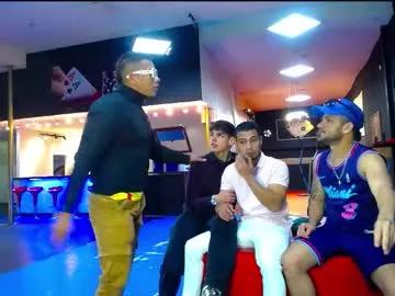 extrangers on Chaturbate