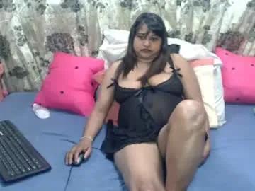 Freechat glitter_candy on Chaturbate