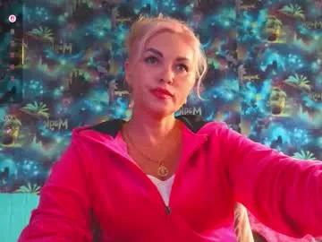 Freechat goddess_isabella11 on Chaturbate