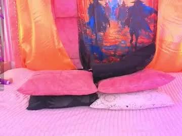 Freechat goldilockss15 on Chaturbate