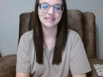 Freechat hi_cut_cutie on Chaturbate