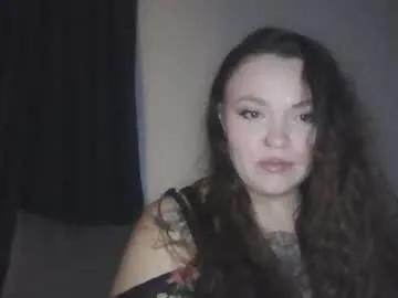 Chaturbate horneygirl88ddd is Freechat horneygirl88ddd — Just got the lush toy. Help me figure out if this thing works! #bbw #milf #lovenselush