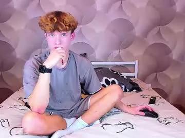 ian_flor — make dick hard <3 #18 #uncut #twink #bigcock #young [725 tokens remaining]