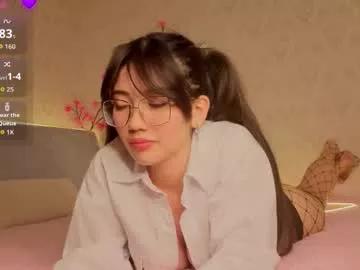 Freechat iris_on_cam on Chaturbate