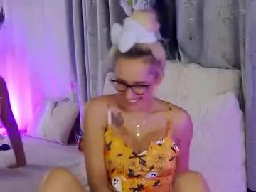 Freechat isabelleethan on Chaturbate