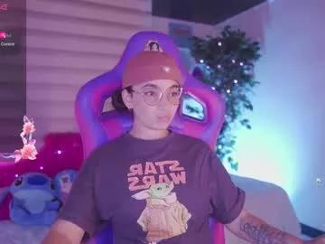 Freechat issa_monterrey on Chaturbate
