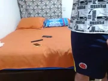 Freechat jeremmyandstacy on Chaturbate