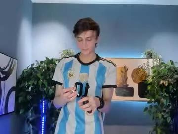 john_weasley — (   )  Fountain of hot cum  #gay #cum #twink #men [335 tokens remaining]