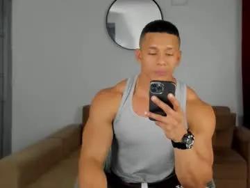 kale_tomson on Chaturbate