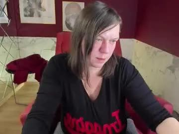 Freechat kellysuper on Chaturbate