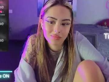 Freechat kim_brownie on Chaturbate