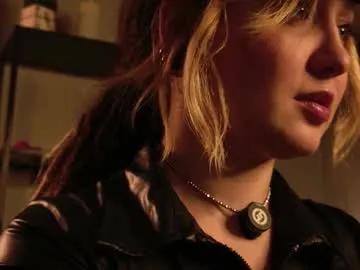 koracrosbie on Chaturbate