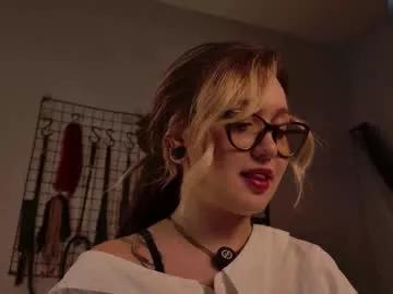 koracrosbie on Chaturbate