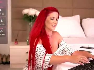 Freechat kyracase on Chaturbate