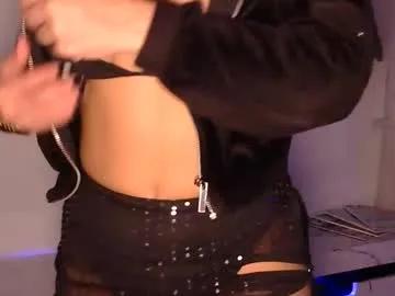 lilbeccaxo — #lovense is on best lvls 50 88 111 222 444 669 // Goal: bend over [106 tokens left] // #natural #latina #bigboobs #tease