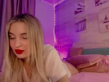 Freechat lilraif on Chaturbate