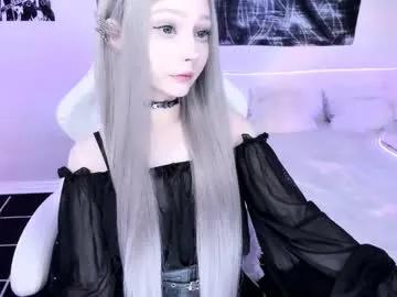 lily_weep on Chaturbate