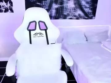 lily_weep on Chaturbate