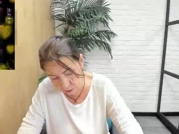 lindahottie on Chaturbate