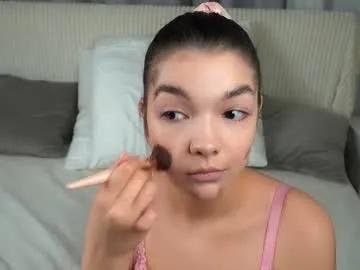 linettedennett — GOAL:slap y hot butt Hi everyone, if you want to see perfect body shapes and curves  #bigass #cute #bigtits #18 #shy [88 tokens remaining]