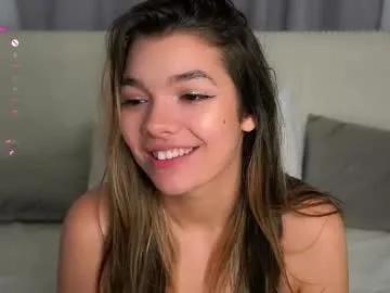 Freechat linettedennett on Chaturbate