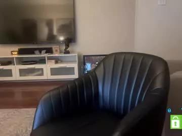 Freechat lockdownlove on Chaturbate