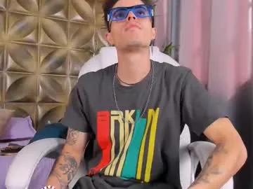Freechat luis_as on Chaturbate