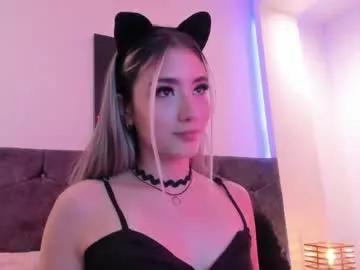 Freechat lunar_leen on Chaturbate