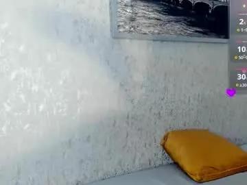 Freechat luxury_woman_ on Chaturbate