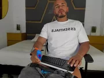 Freechat magnusclark on Chaturbate