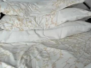 Freechat maybelline_666 on Chaturbate