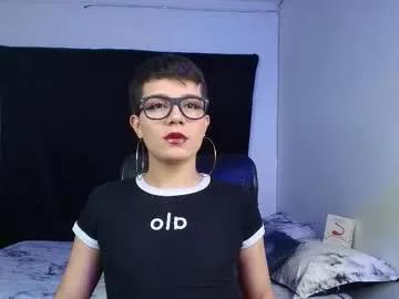 Freechat mia_roos13 on Chaturbate