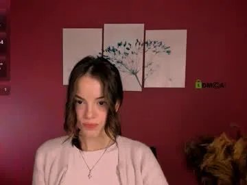 mia_starrr_ on Chaturbate