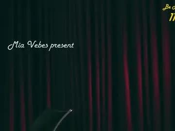 mia_vebes on Chaturbate