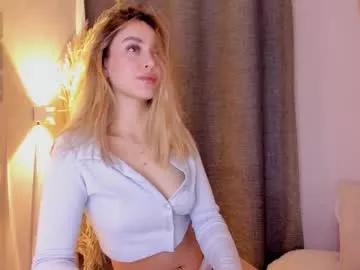 Freechat mia_white11 on Chaturbate
