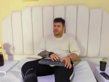 Freechat michael_hill1 on Chaturbate