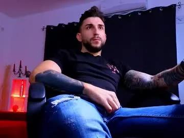 Freechat mightyaaron on Chaturbate