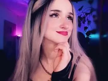 Freechat miladyjolie on Chaturbate