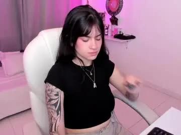 Freechat mileyberry on Chaturbate