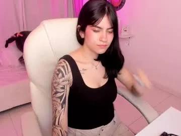 Freechat mileyberry on Chaturbate