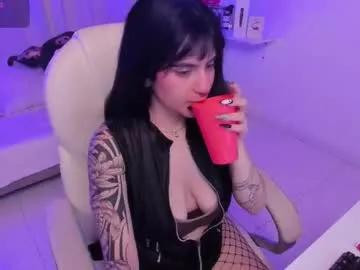 Freechat mileyberry on Chaturbate