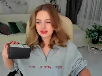 Freechat miraclecurly on Chaturbate