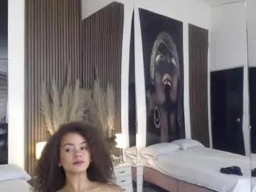 Private miticabrennet on Chaturbate