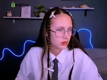 Freechat mona_cloud on Chaturbate